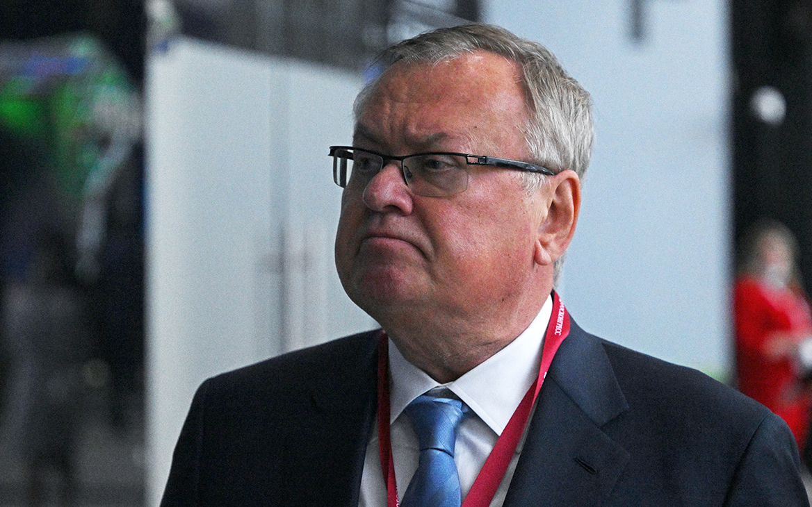 Глава ВТБ предложил ограничить работу иностранных банков в России