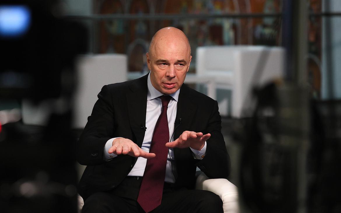 Минфин заявил об использовании странами опыта России по уходу от доллара