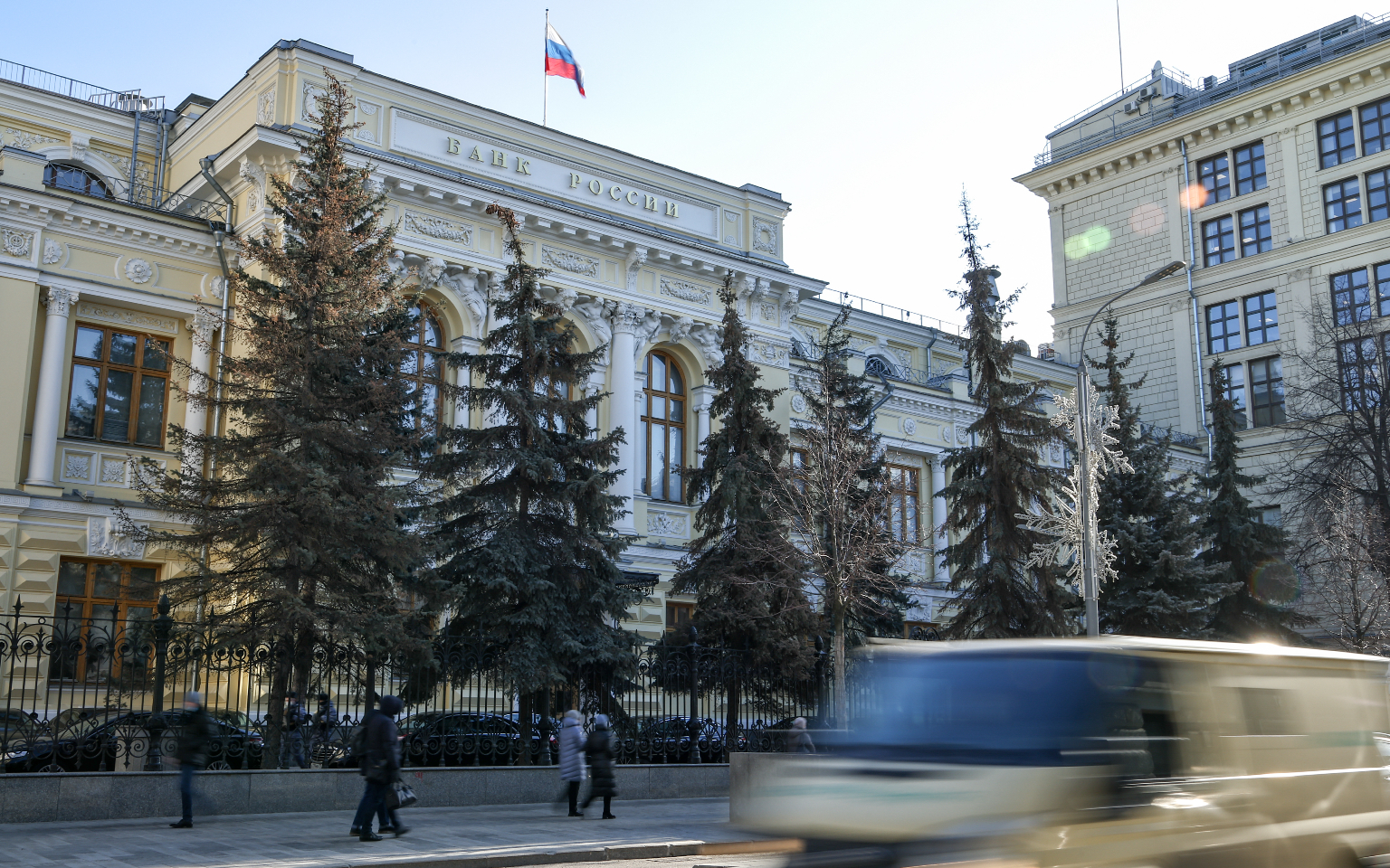 В ЦБ сравнили инвестиции в криптовалюты с финансовой пирамидой