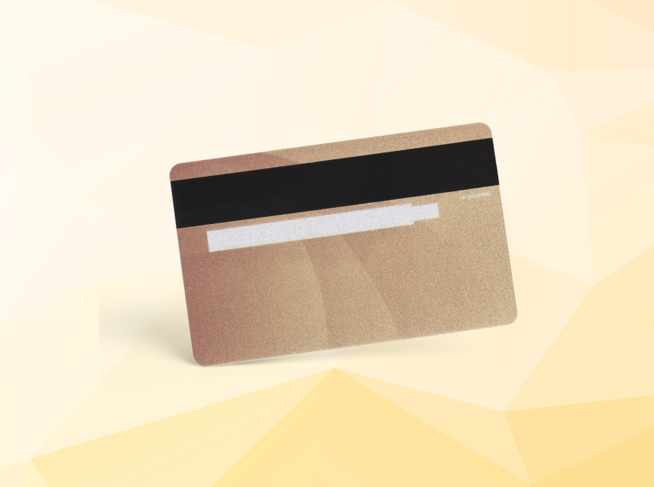 Пенсионеров ждет выплата в 2022 году на карту «Мир»