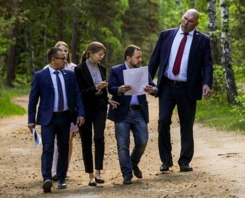 Выбирая исполнителя на тендере, заказчик не вправе увеличивать чью-то цену на НДС