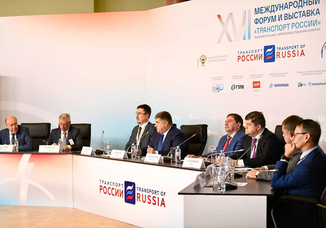 За 7 лет в России использовали новые технологии и материалы на 8 000 км дорог