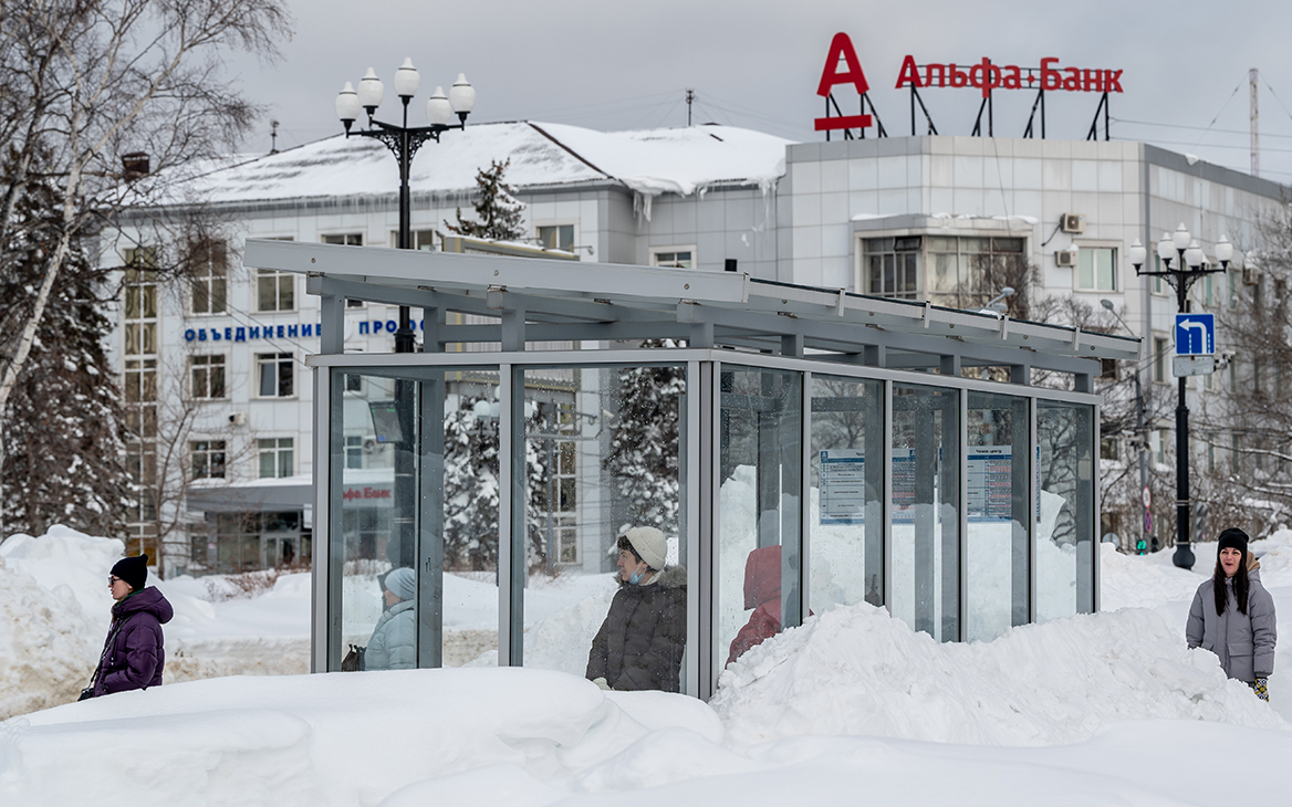 Альфа-банк сообщил о работе в обычном режиме после ввода санкций ЕС