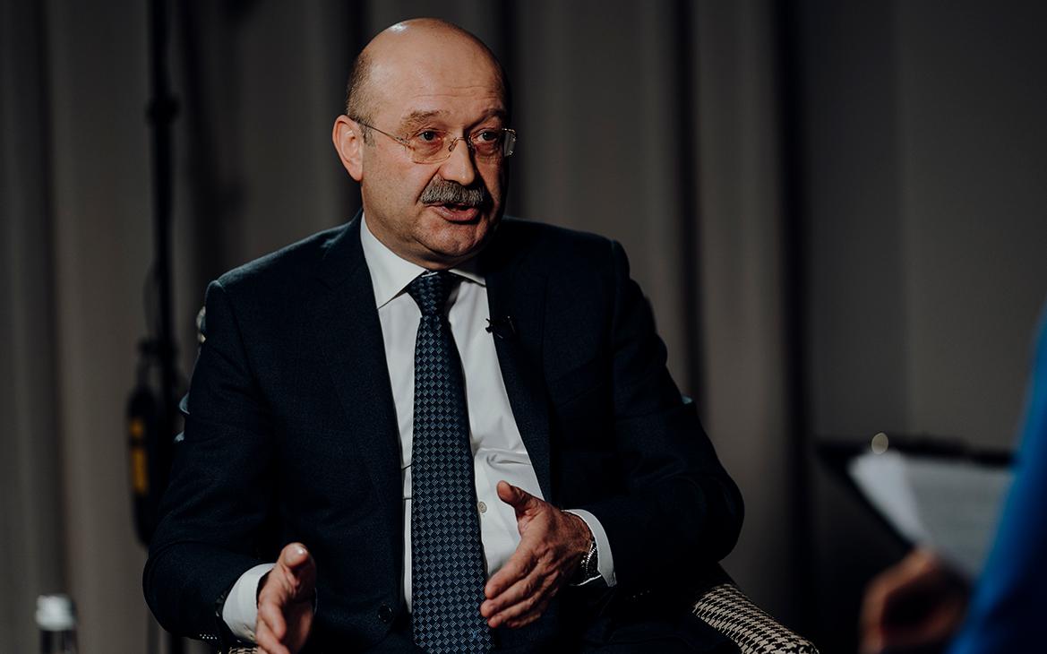 Михаил Задорнов                            
                                                «Нулевой пациент». Чем банковский кризис напоминает эпидемию COVID