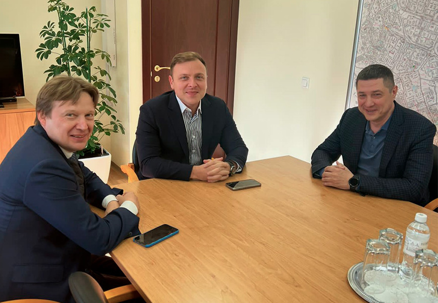 Президент НОСТРОЙ прилетел в Сургут