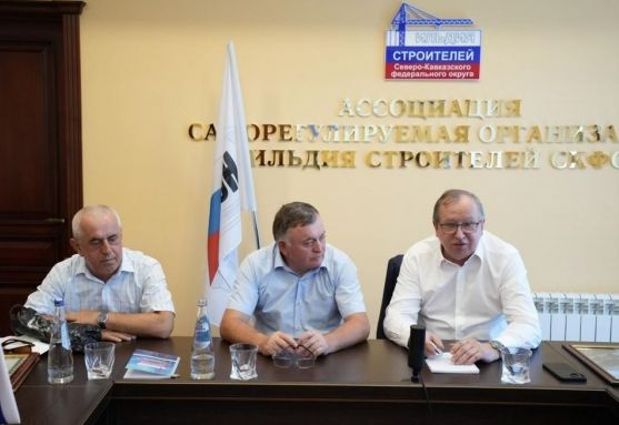 Александр Ишин ознакомился с проведением НОК в Дагестане