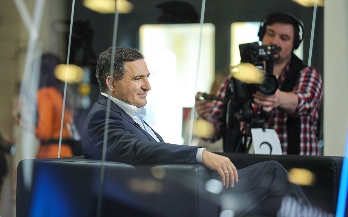 Лев Хасис решил уйти из правления «Сбера»