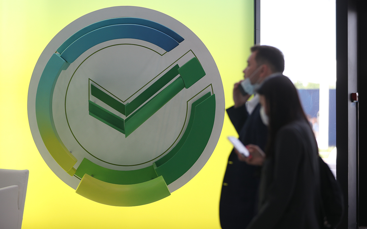 Сбербанк предложил допустить госбанки к льготным бондам для строителей