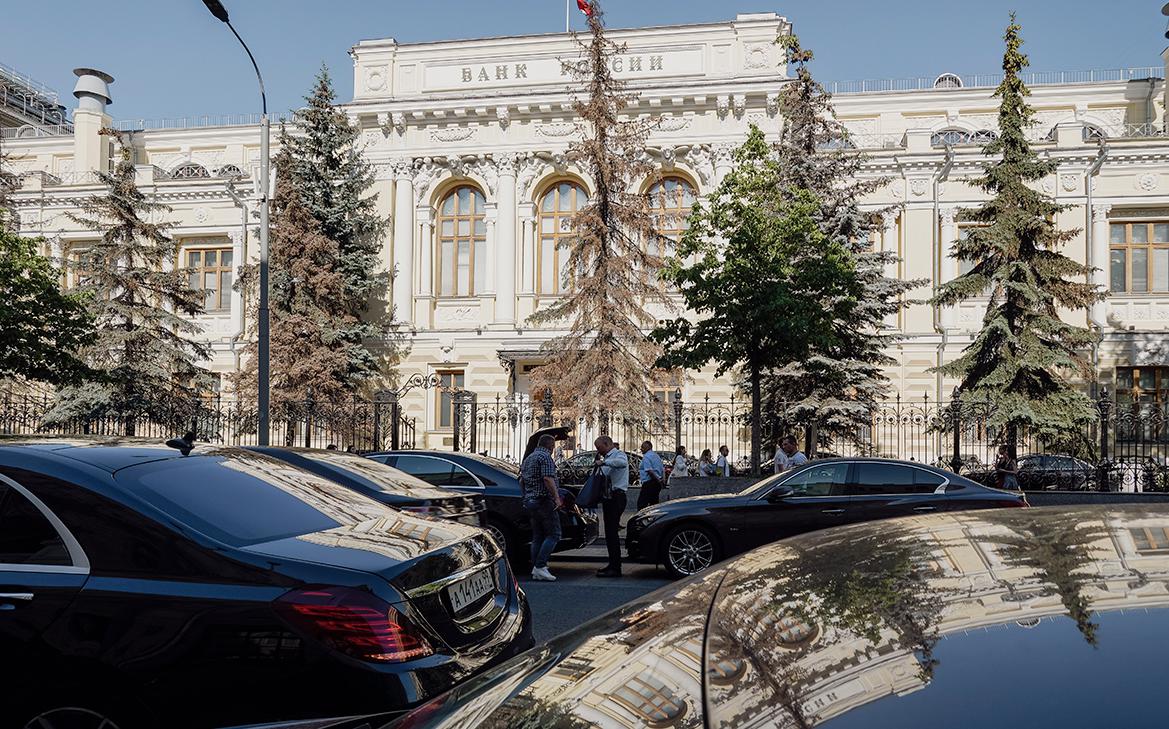 В ЦБ рассказали о новой «агентской» схеме обмана россиян