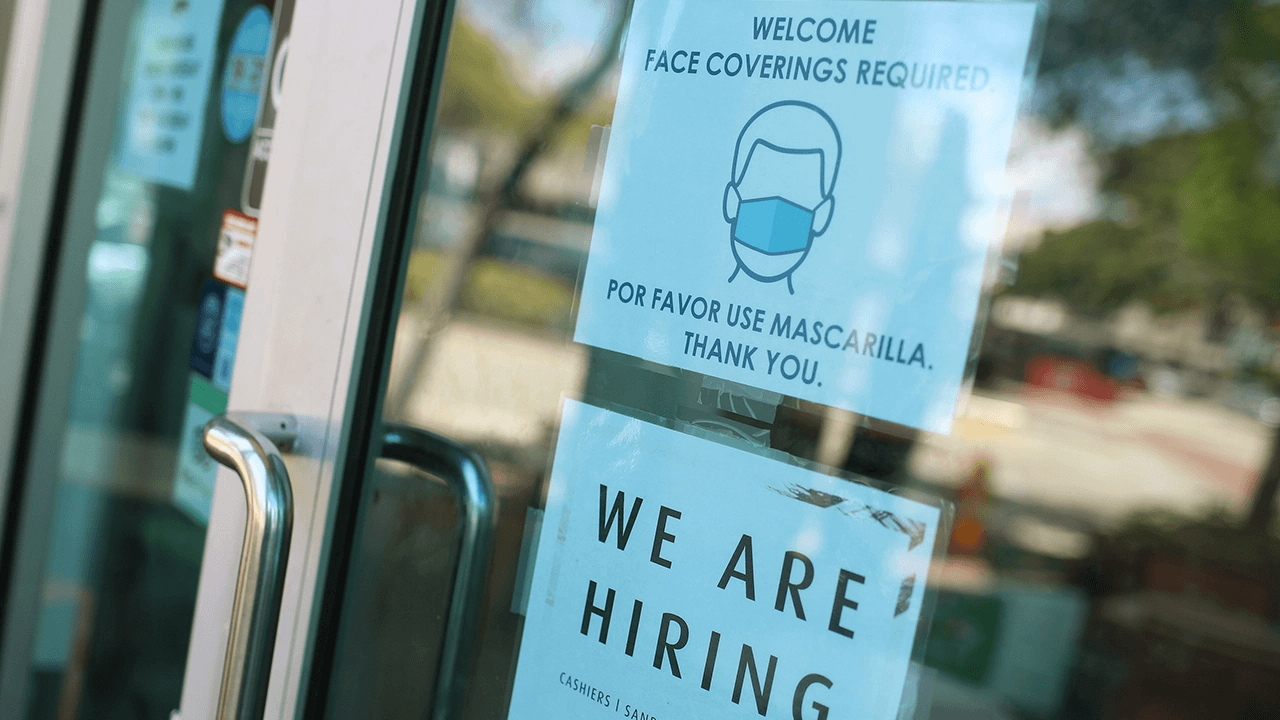 «Мы как Nascar — избавляемся от всего, что тормозит»: в США фирмы всё реже просят диплом и нанимают без собеседований 

    
        Статьи редакции