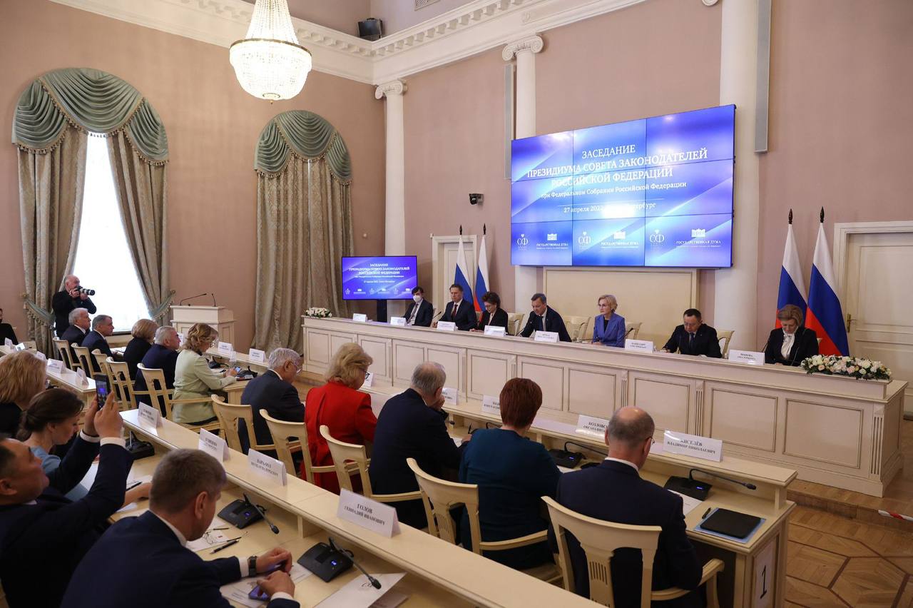 Минстрой России готов взяться за программу по строительству объектов для детского отдыха