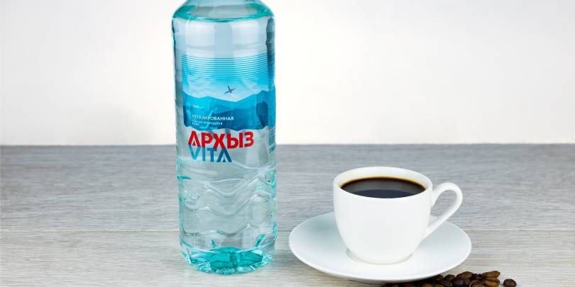 ФАС разрешила АФК «Система» купить производителя воды «Архыз»