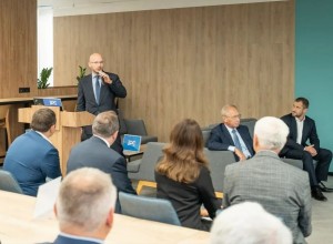 Замглавы Минстроя открыл коворкинг в НИУ МГСУ