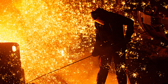 В России впервые прошли биржевые торги арматурой