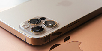 Акции Apple упали во время презентации новых iPhone