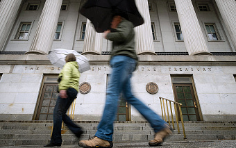 США ввели санкции против двух российских банков за связи с КНДР