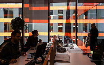 Россияне назвали размер идеальной зарплаты