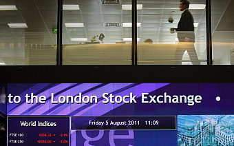 Российские акции потеряли до 70% цены на торгах в Лондоне