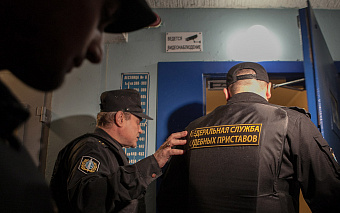 Коллекторы и банки заявили о массовых отказах приставов взыскивать долги