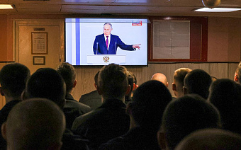 Путин объяснил, почему России не нужно «кланяться и клянчить деньги»