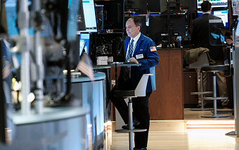 Популярный американский брокер прекратит работать с российскими рублями