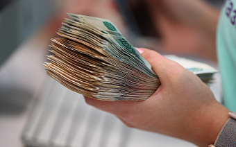 Как у россиян поменялись накопления из-за санкций. Инфографика