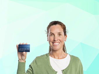 Без права выбора: 50,6% россиян при трудоустройстве не могли выбрать зарплатный банк